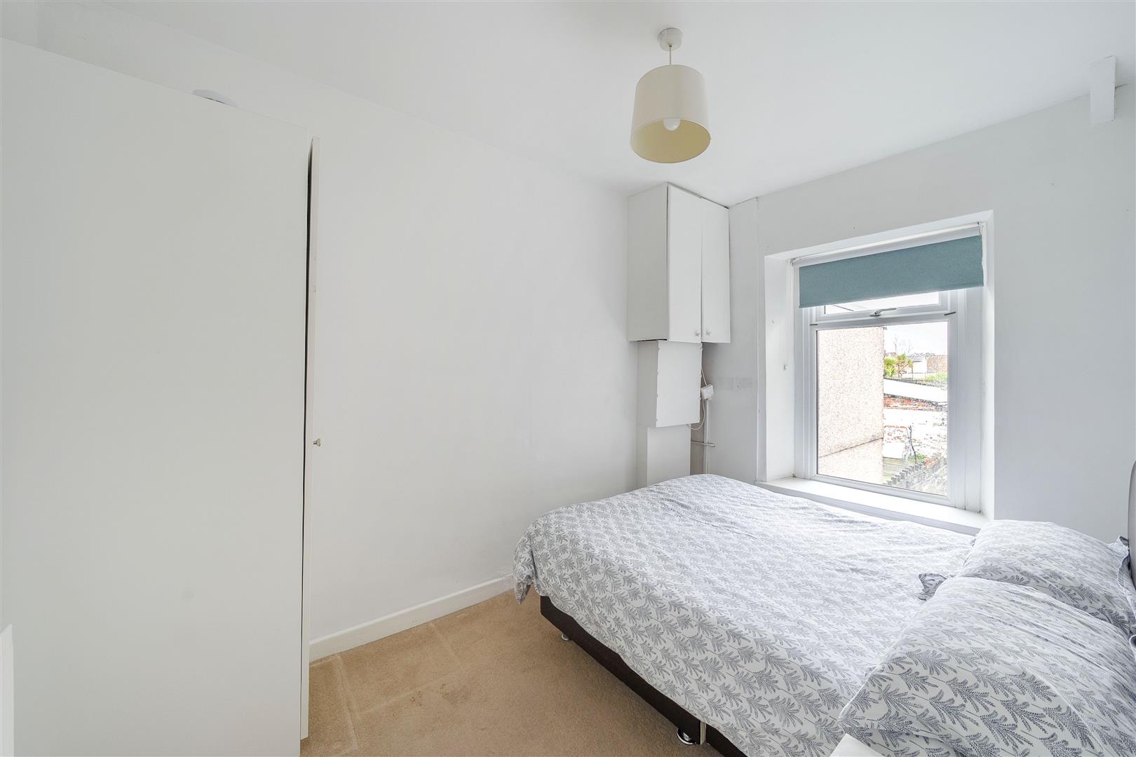 Burrows Road, Sandfields, Swansea, SA1 3TT